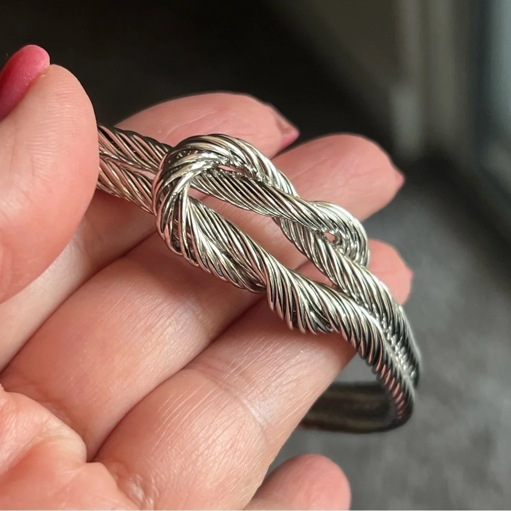 Elegant twisted rope Silver Knot cuff Bracelet